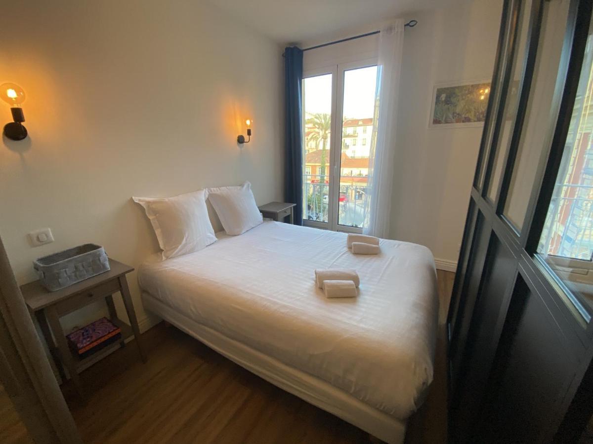 Le Verlaine, Studio En Centre Ville A Deux Minutes Des Plages Menton Exterior foto